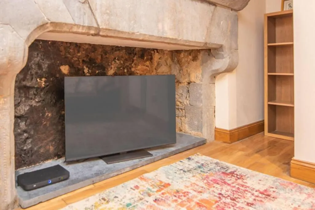 Latin Quarter Luxury Apartment Galway